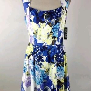 NWT NY & Co. White Blue Yellow Multi Floral Print